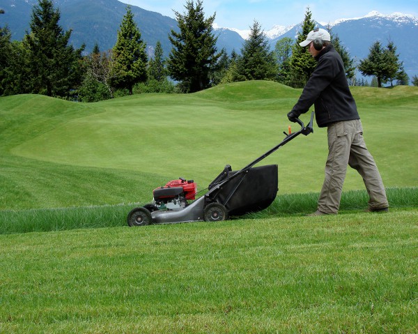 Entretien des espaces verts à FLAYOSC